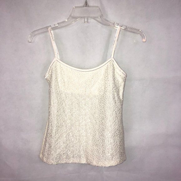 Unknown Tops - White Lace Tank Top Size Medium (Fits like Small)